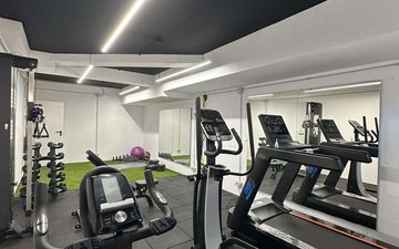 Property slide 48