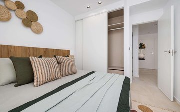 Property slide 31