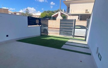 Property slide 21