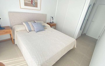 Property slide 32