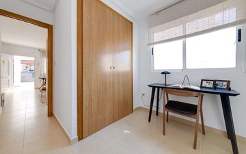 Property slide 21