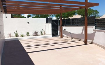 Property slide 25
