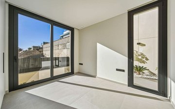 Property slide 15