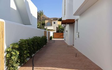 Property slide 14