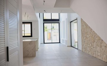 Property slide 15