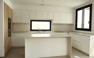 Property slide 16