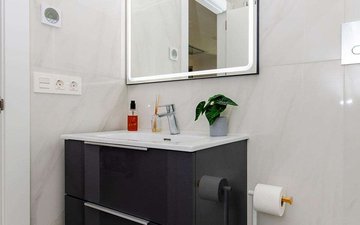 Property slide 43