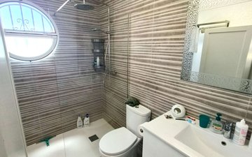 Property slide 20