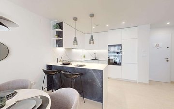 Property slide 32
