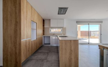Property slide 18