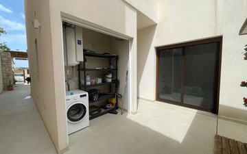 Property slide 31