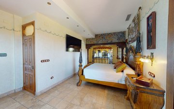 Property slide 19