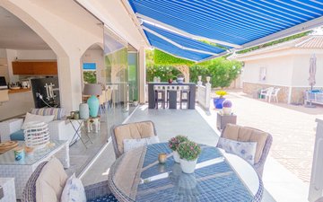 Property slide 41