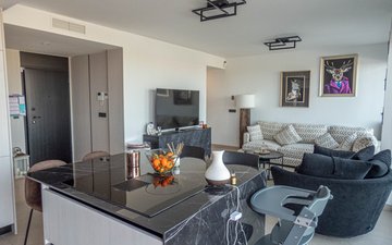Property slide 10
