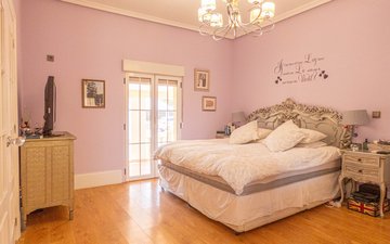 Property slide 22