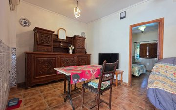 Property slide 6