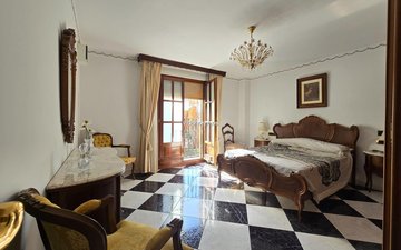 Property slide 11