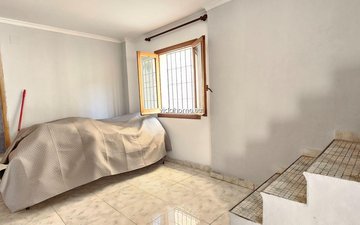 Property slide 16