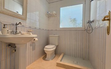 Property slide 12
