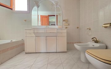 Property slide 19
