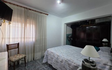 Property slide 7