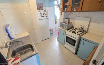 Property slide 14
