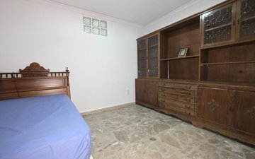 Property slide 20