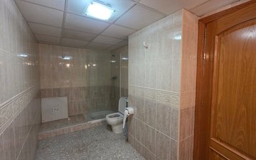 Property slide 16