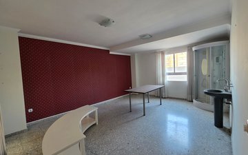 Property slide 19