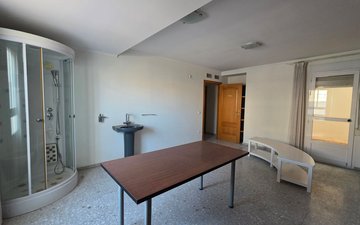 Property slide 21