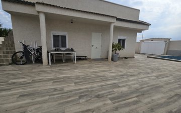 Property slide 16