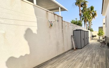 Property slide 22