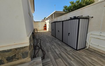 Property slide 24