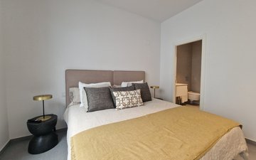 Property slide 25