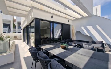 Property slide 44