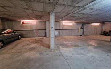 Property slide 17