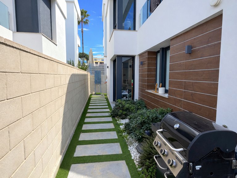 Villa for Sale in Costa Blanca, Benijofar, Alicante 6