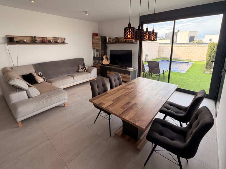 Villa for Sale in Costa Blanca, Benijofar, Alicante 4