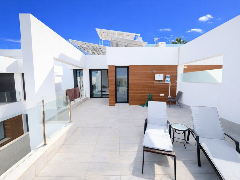 Villa for Sale in Costa Blanca, Benijofar, Alicante 2