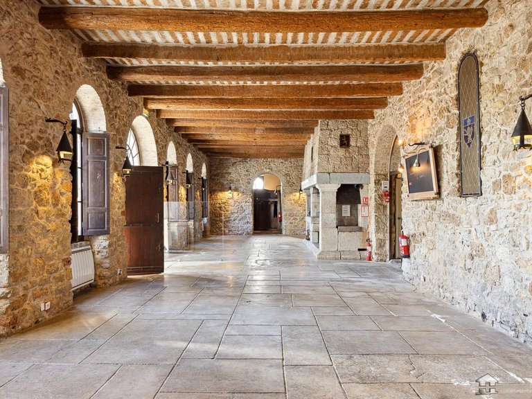 Villa for Sale in Le Bar Sur Loup, Mougins, Valbonne, Grasse Area 3