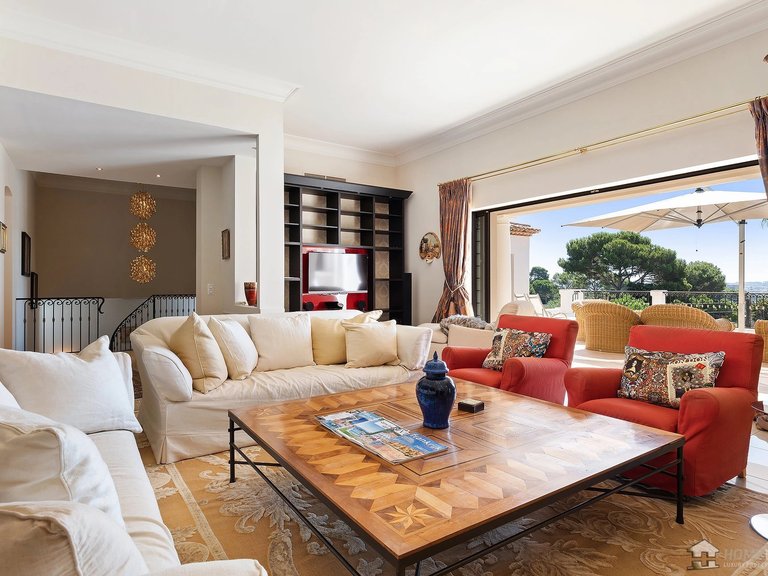 Villa for Sale in Cannes, Cannes Area 6