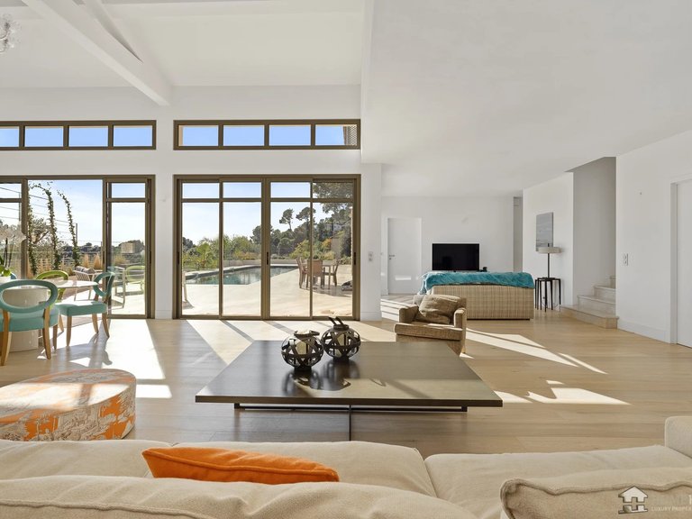 Villa for Sale in Mougins, Mougins, Valbonne, Grasse Area 5