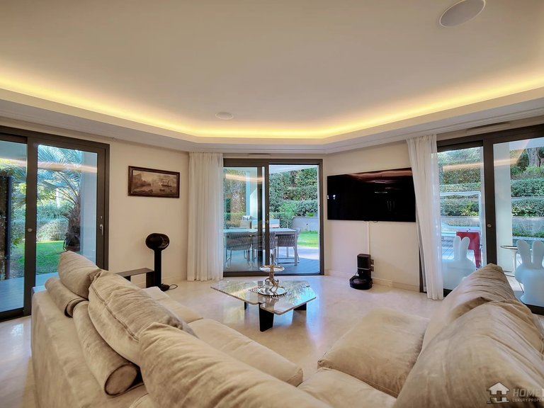 Apartment for Sale in Cap D Antibes, Antibes Area 1