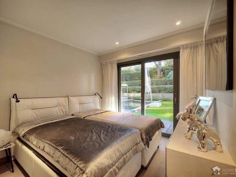 Apartment for Sale in Cap D Antibes, Antibes Area 6