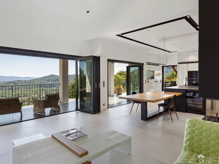 Villa for Sale in Fayence, Var Countryside (fayence, Lorgues, Cotignac) 3