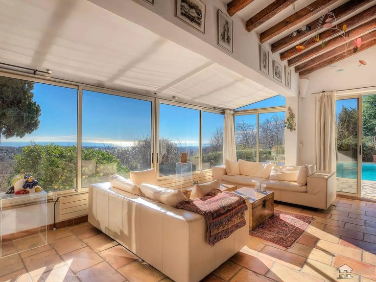 Villa for Sale in Vence, Vence, St. Paul Area 3