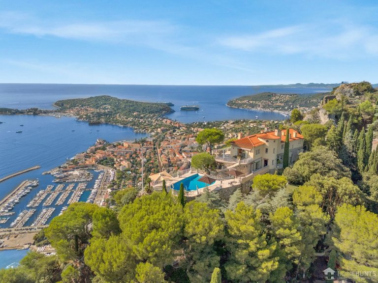 Villa for Sale in Villefranche Sur Mer, Villefranche, Cap Ferrat Area 1