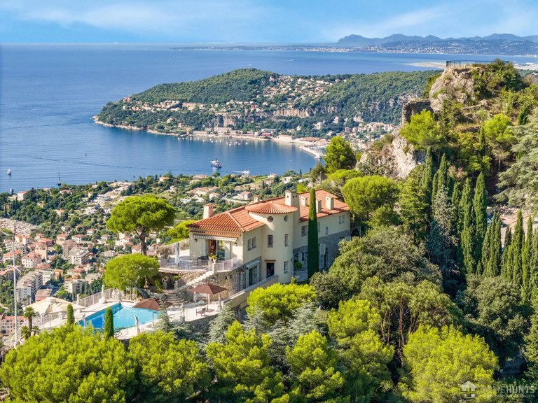 Villa for Sale in Villefranche Sur Mer, Villefranche, Cap Ferrat Area 10