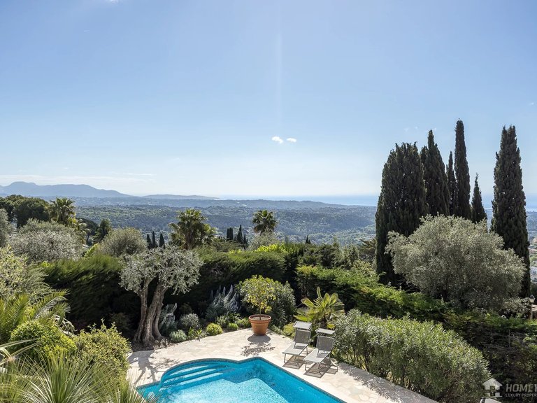 Villa for Sale in Vence, Vence, St. Paul Area 3