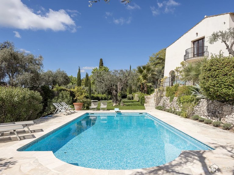 Villa for Sale in Vence, Vence, St. Paul Area 5